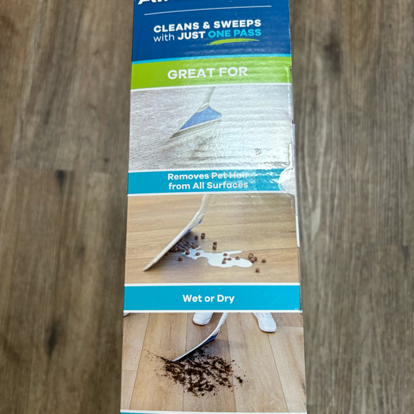 Helio Air Broom  All Surface Sweeper and Squeegee for Wet & Dry NEW - Picture 6 of 10